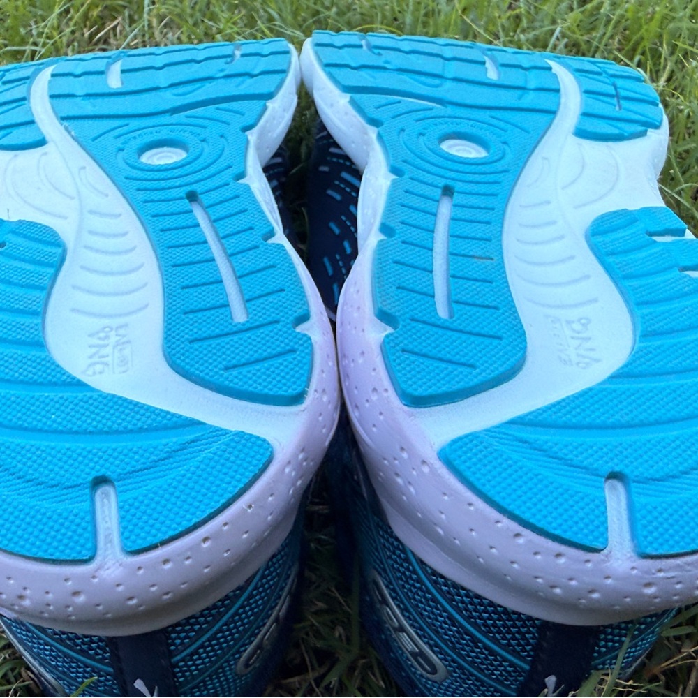 Brooks Glycerin GTS Navy and Teal Women's Running Shoes - Picture 10 of 12